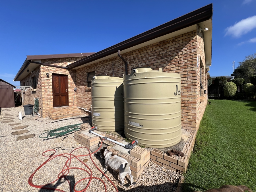 3 Bedroom Property for Sale in Noorsekloof Eastern Cape